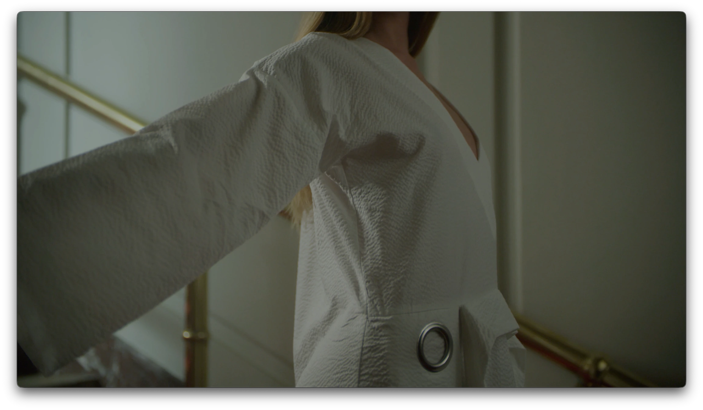Gioia Seghers — White garment texture and sleeve